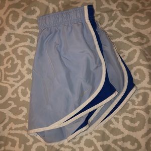 NIKE tempo running shorts